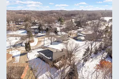 3108 Red Oak Circle N, Burnsville, MN 55337 - Photo 5