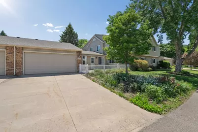 15834 Griffon Path, Apple Valley, MN 55124 - Photo 3