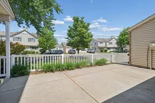 15834 Griffon Path, Apple Valley, MN 55124 - Photo 5