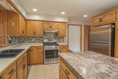 5245 Clayton Drive, Maple Plain, MN 55359 - Photo 5