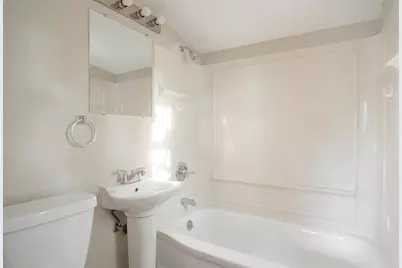 608 7th Avenue S, Hopkins, MN 55343 - Photo 7