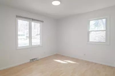 13100 Thomas Avenue S, Burnsville, MN 55337 - Photo 9