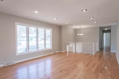 13100 Thomas Avenue S, Burnsville, MN 55337 - Photo 7