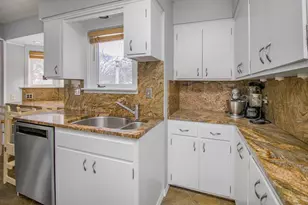 2414 W Old Shakopee Rd, Bloomington, MN 55431 - Photo 5