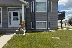 4778 53rd St S, Fargo, ND 58104 - Photo 3