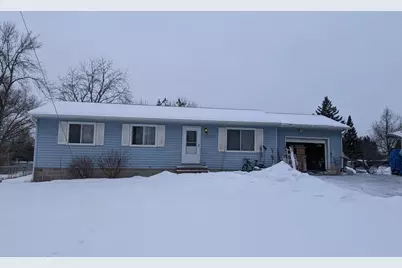 13565 Newlander Avenue, Lindstrom, MN 55045 - Photo 1