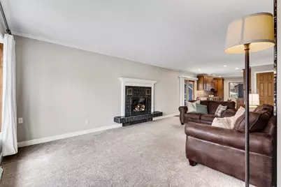 431 S 9th Street, La Crescent, MN 55947 - Photo 3