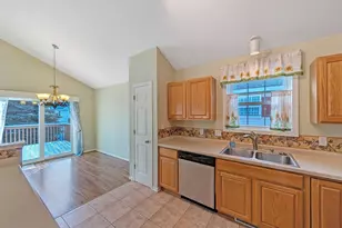 7472 Hampton Ln, Shakopee, MN 55379 - Photo 13