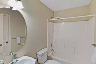 7472 Hampton Ln, Shakopee, MN 55379 - Photo 17