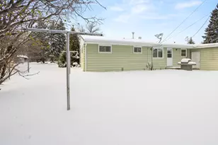 1904 4th St S, Moorhead, MN 56560 - Photo 33