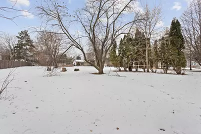 8090 Urbandale Lane N, Maple Grove, MN 55311 - Photo 5