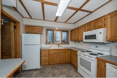 2004 Lamborn Avenue, Superior, WI 54880 - Photo 7