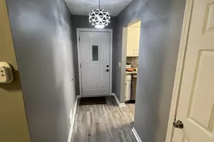 8941 48th Ave N, New Hope, MN 55428 - Photo 9