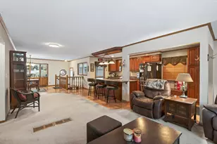 1034 Cobb Rd, Shoreview, MN 55126 - Photo 5