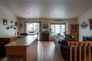 937 36th Ave S, Moorhead, MN 56560 - Photo 7