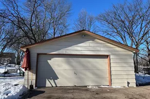 643 1st Ave E, Cambridge, MN 55008 - Photo 5