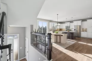 359 Pleasant Ave, Saint Paul, MN 55102 - Photo 3