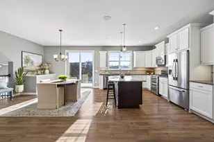 359 Pleasant Ave, Saint Paul, MN 55102 - Photo 5