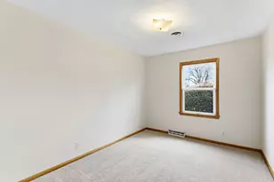 1460 Arlington Ave E, Saint Paul, MN 55106 - Photo 15