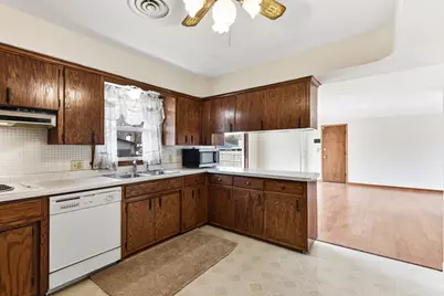 1460 Arlington Avenue E, Saint Paul, MN 55106 - Photo 11