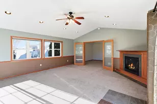 17208 Idlewood Way, Lakeville, MN 55044 - Photo 7