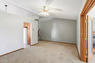 17208 Idlewood Way, Lakeville, MN 55044 - Photo 5