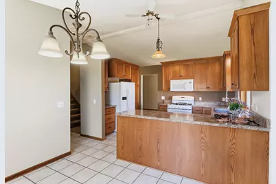 17208 Idlewood Way, Lakeville, MN 55044 - Photo 9