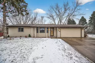 3734 Stacy Cir, White Bear Lake, MN 55110 - Photo 3