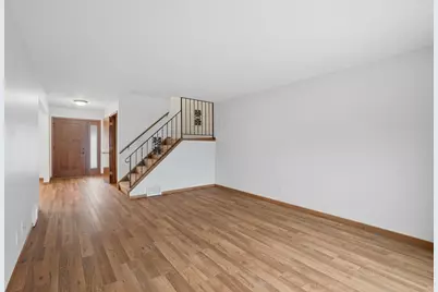 1275 Brighton Square, New Brighton, MN 55112 - Photo 5