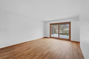 1275 Brighton Square, New Brighton, MN 55112 - Photo 9