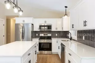 25415 Twinleaf Cir, Nisswa, MN 56468 - Photo 3