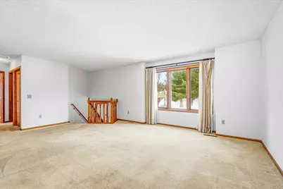 9018 Jareau Avenue S, Cottage Grove, MN 55016 - Photo 7