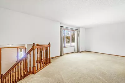 9018 Jareau Avenue S, Cottage Grove, MN 55016 - Photo 5