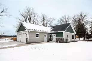 21133 Crab Apple Dr, Pine City, MN 55063 - Photo 3