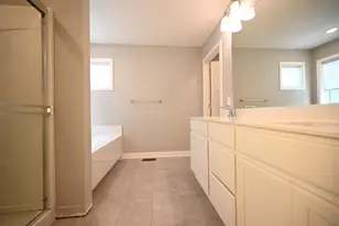 7218 Purple Pkwy, Chanhassen, MN 55317 - Photo 25