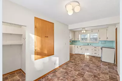 909 Pacific Avenue, Waverly, MN 55390 - Photo 13