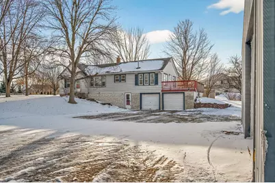 909 Pacific Avenue, Waverly, MN 55390 - Photo 3