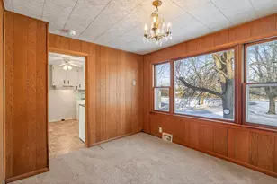 909 Pacific Ave, Waverly, MN 55390 - Photo 9