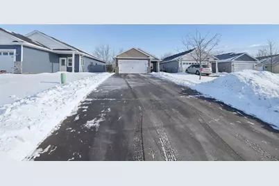 140 9th Avenue NE, Isanti, MN 55040 - Photo 3