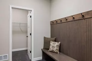 7264 Ambercrest Curv, Inver Grove Heights, MN 55077 - Photo 21