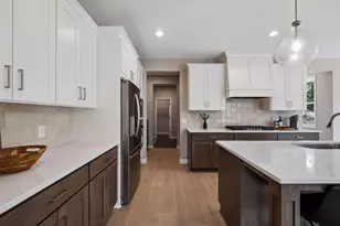 7264 Ambercrest Curv, Inver Grove Heights, MN 55077 - Photo 5