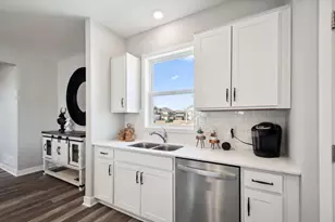 17053 Draper Wy, Lakeville, MN 55044 - Photo 3