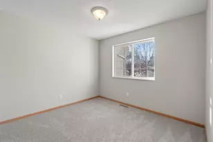 388 Brickyard Dr, Chaska, MN 55318 - Photo 23