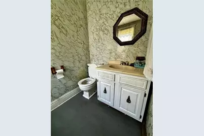 504 3rd Avenue SE, Pipestone, MN 56164 - Photo 5