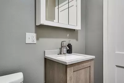 39 and 39-1/2 N Shore Drive, Fountain City, WI 54629 - Photo 21