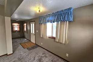 702 E Adolphus Ave, Fergus Falls, MN 56537 - Photo 19