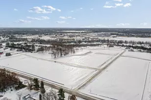 39016 Everton Ave, North Branch, MN 55056 - Photo 5