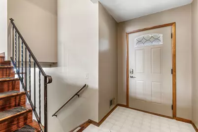 7020 Upper 139th Street W, Apple Valley, MN 55124 - Photo 5