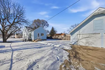 5404 Fremont Avenue N, Brooklyn Center, MN 55430 - Photo 35