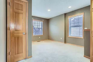 11322 Stratton Ave, Eden Prairie, MN 55344 - Photo 29